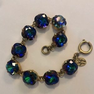 Victoria Lynn Iridescent-Blue Linked Bracelet Gold